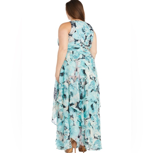 R & M RICHARDS Keyhole Handkerchief Hem Maxi Dress, Size 18W or 22W New w/ Tag - Picture 2 of 9